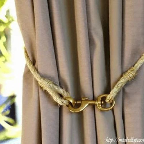 Curtain Tie Backs in Dubai