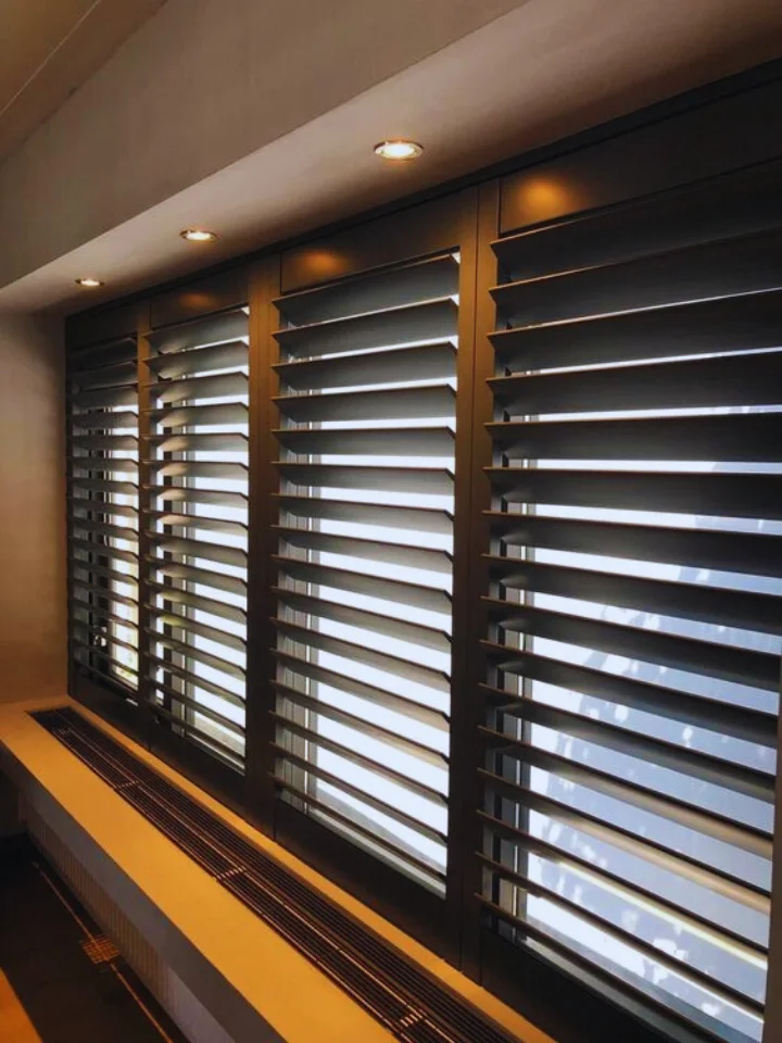 window shutter blinds