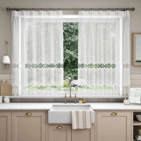 Balmoral Made to Measure Curtains image 1