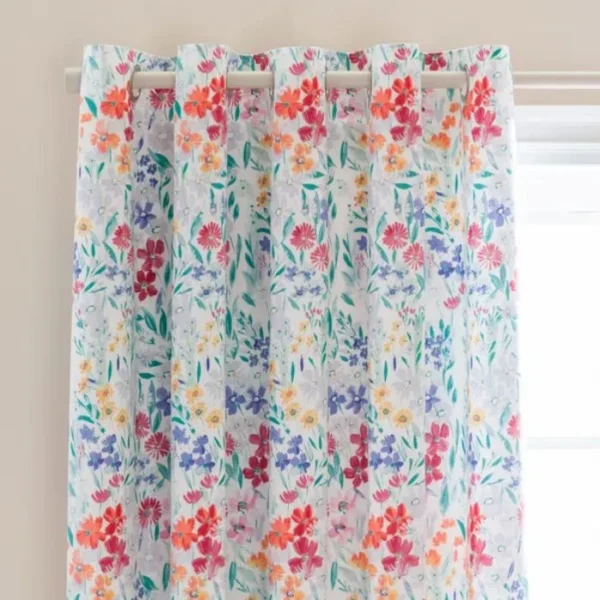 Daisy Meadow Eyelet Curtains image 1