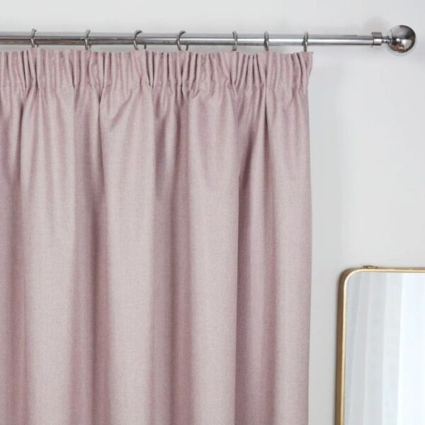 Close-Up Of Pencil Pleat Header And Fabric Texture