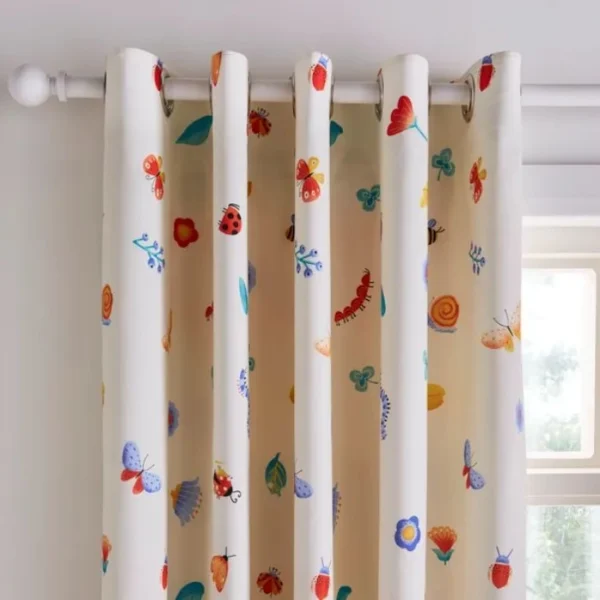 Garden Friends Blackout Eyelet Curtains image 1
