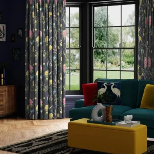 Maximalist Wagtail Made to Measure