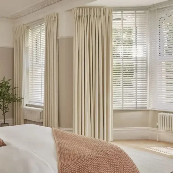 Tetbury Ivory Curtains image 2