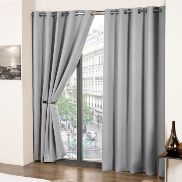 Cali Silver Thermal Blackout Eyelet Curtains - Image 3